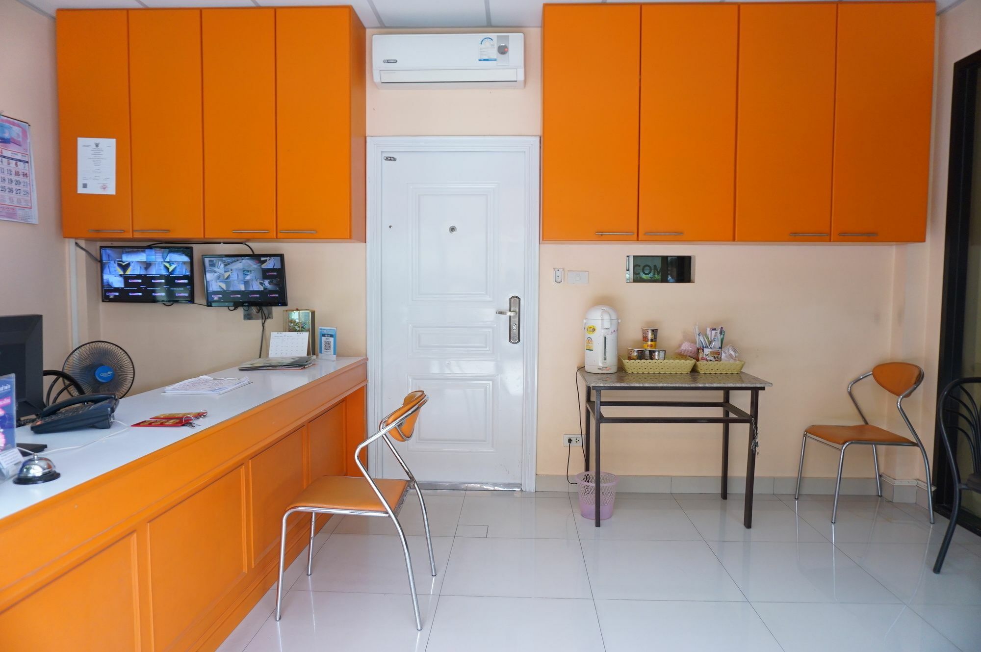 Jirasin Hotel & Apartment Ranong Exteriör bild
